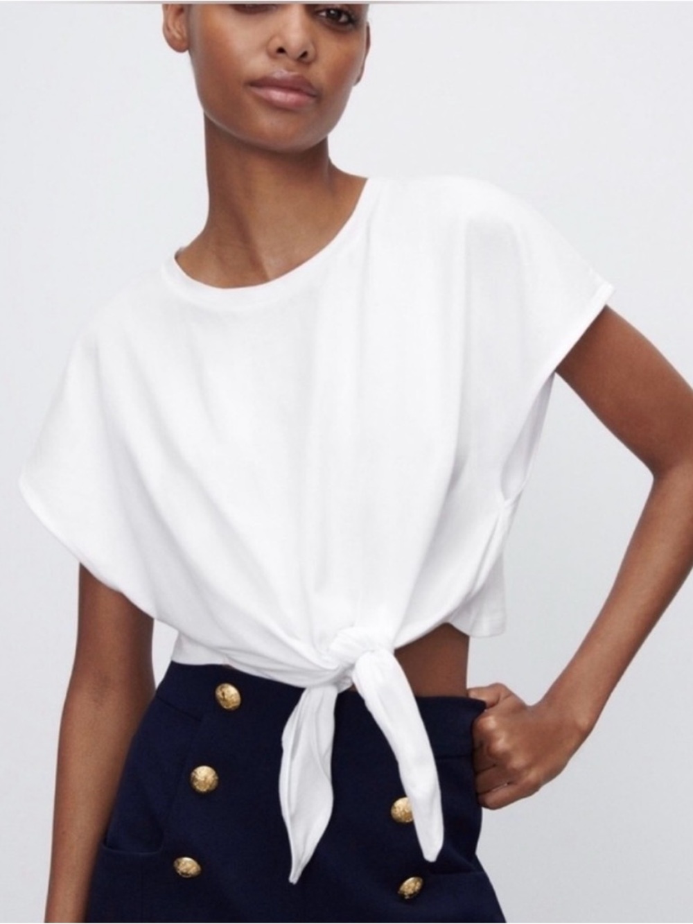 Zara White Front Tie Cropped Tee Shirt Size Medium Minimalist Boxy Top
